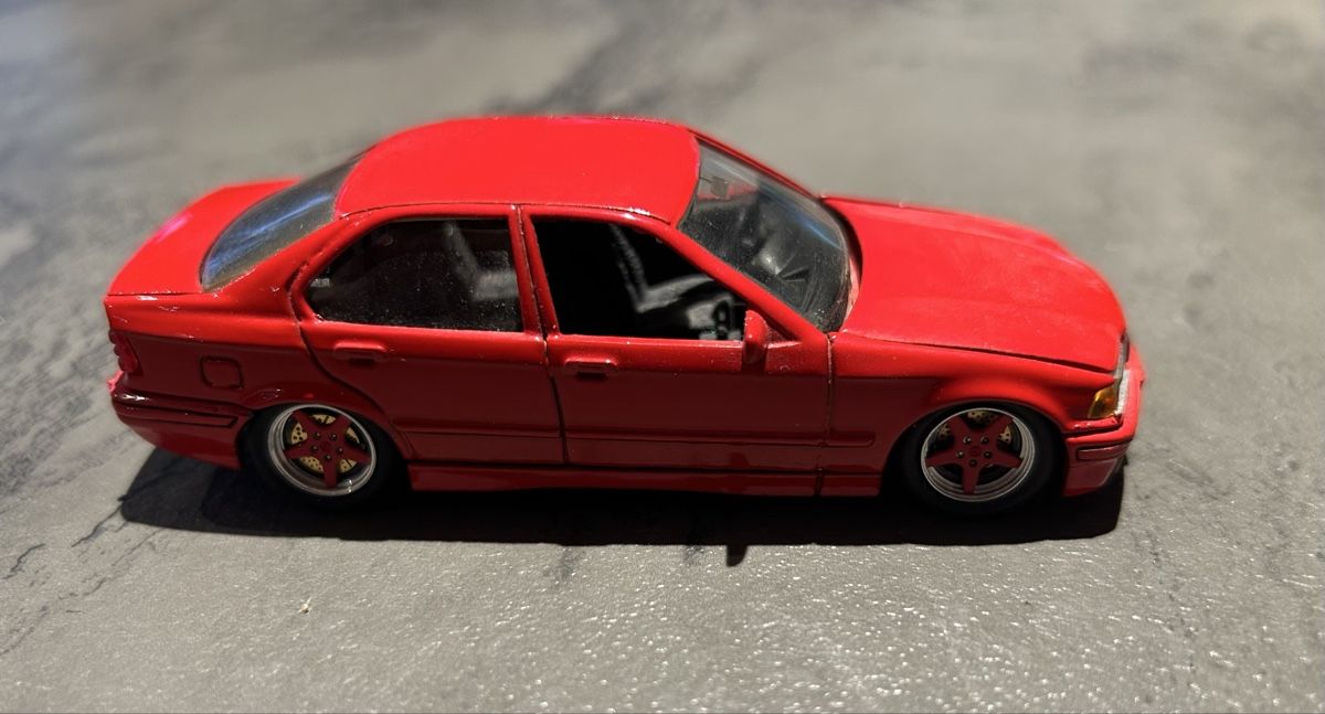 BMW Modellini d'auto: Voiture miniature BMW E36  – Difettoso da Baar nendaz venduto da min_n5tw 1