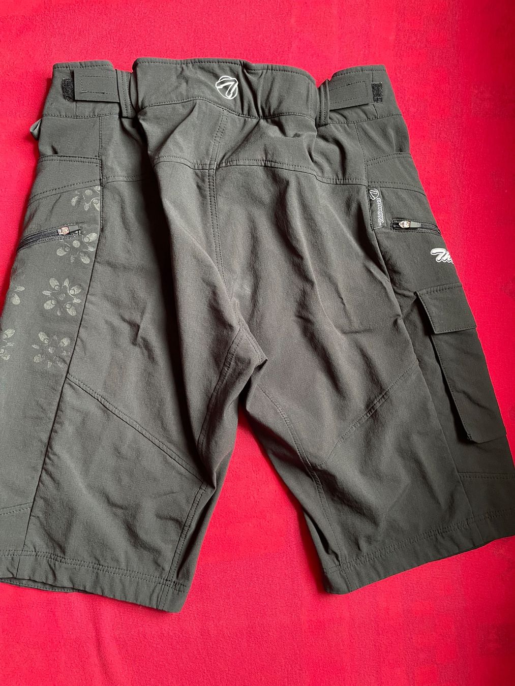 Thömus Pantaloni: Thömus Bikeshort Gr S – Usato da Niederbipp venduto da Rosamunde44 1