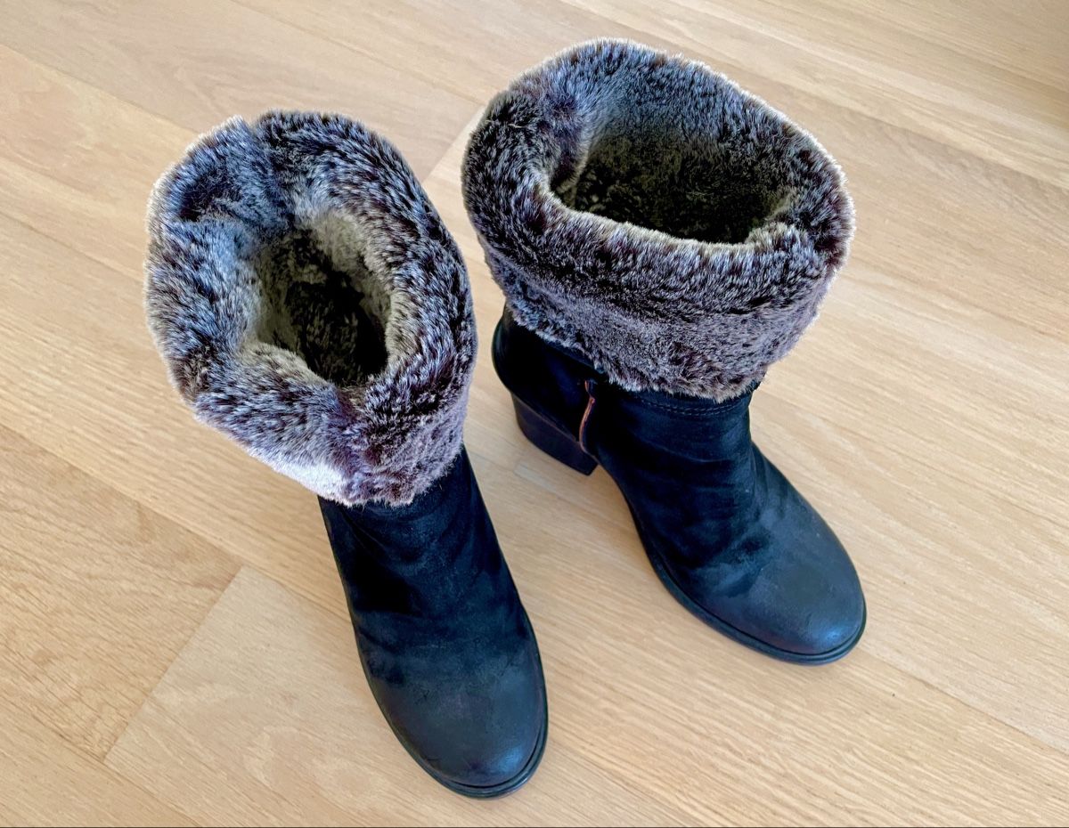 Damenschuhe: Schwarze Winter-Stiefel Gr. 38 - Fellfutter - top Zustand – Gebraucht aus Amriswil von Apfelfreak