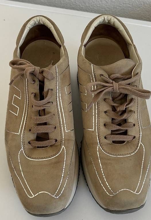 Scarpe da donna: Scarpe da donna – Usato da Bellinzona venduto da SammlerTI