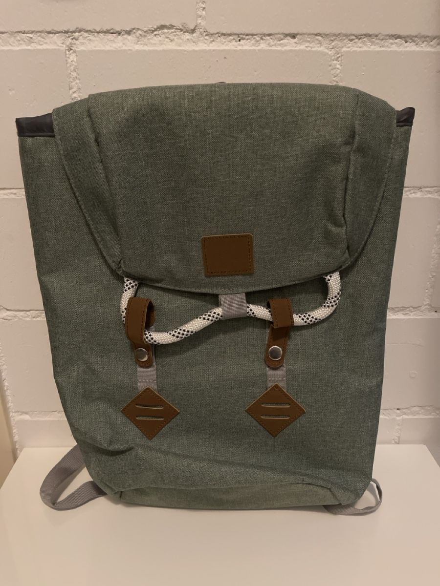 Sacs à dos: Rucksack Canvas braune Details – Neuf (Voir description) à Unterkulm par AnoliOccasion