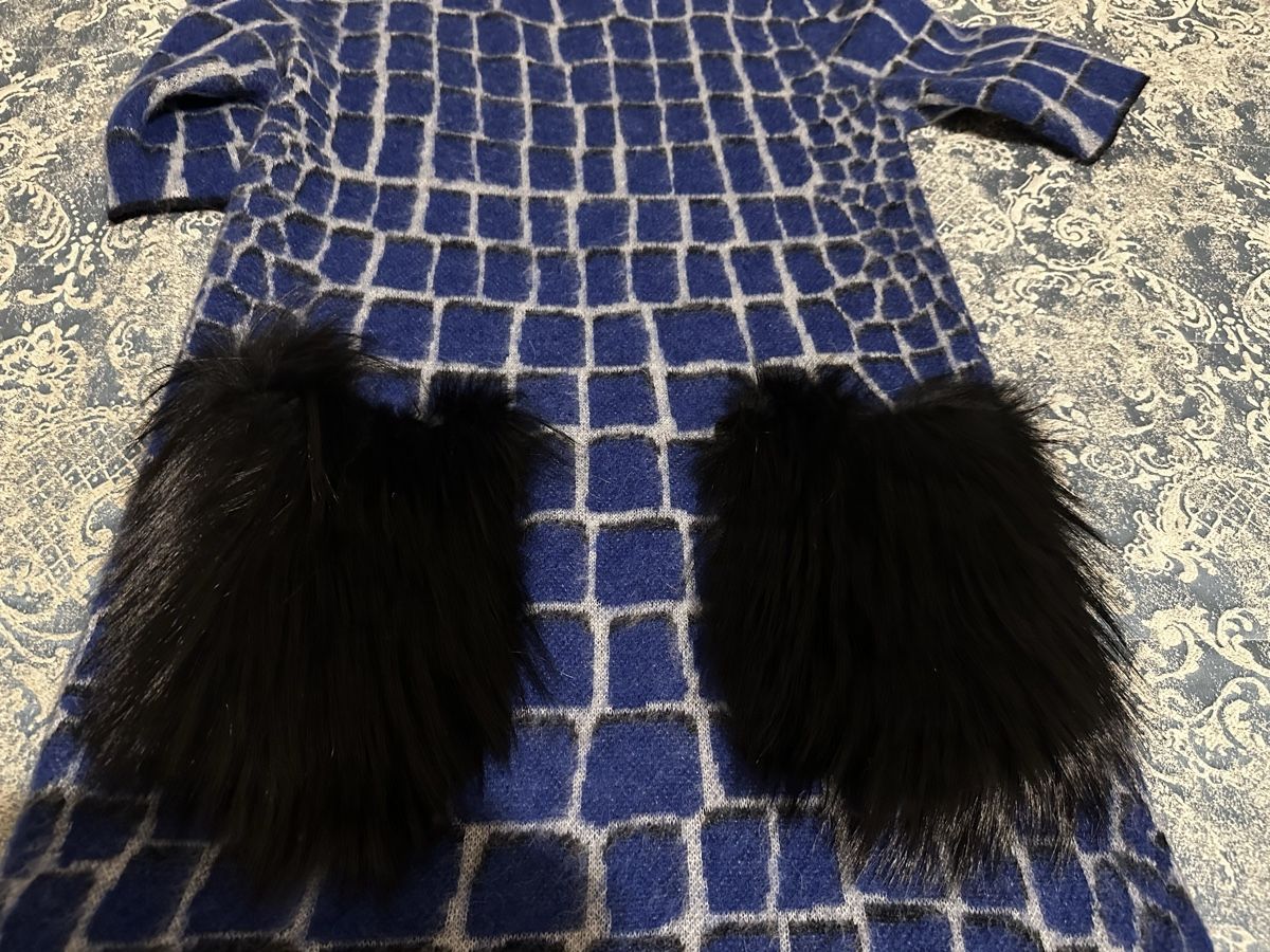 Fendi Kleider: Fendi dress with real fur – Neu (gemäss Beschreibung) aus Sorengo von dis_tfq6 3