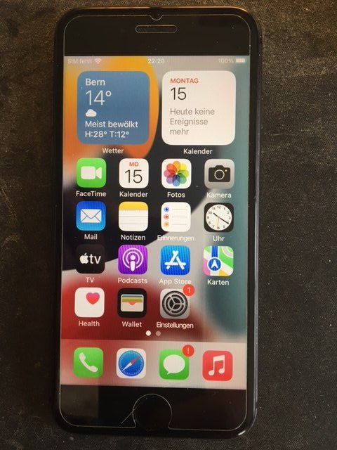 Apple Telefoni cellulari / Smartphones: iPhone 8, 64GB – Usato da Tennwil venduto da Woodbird0