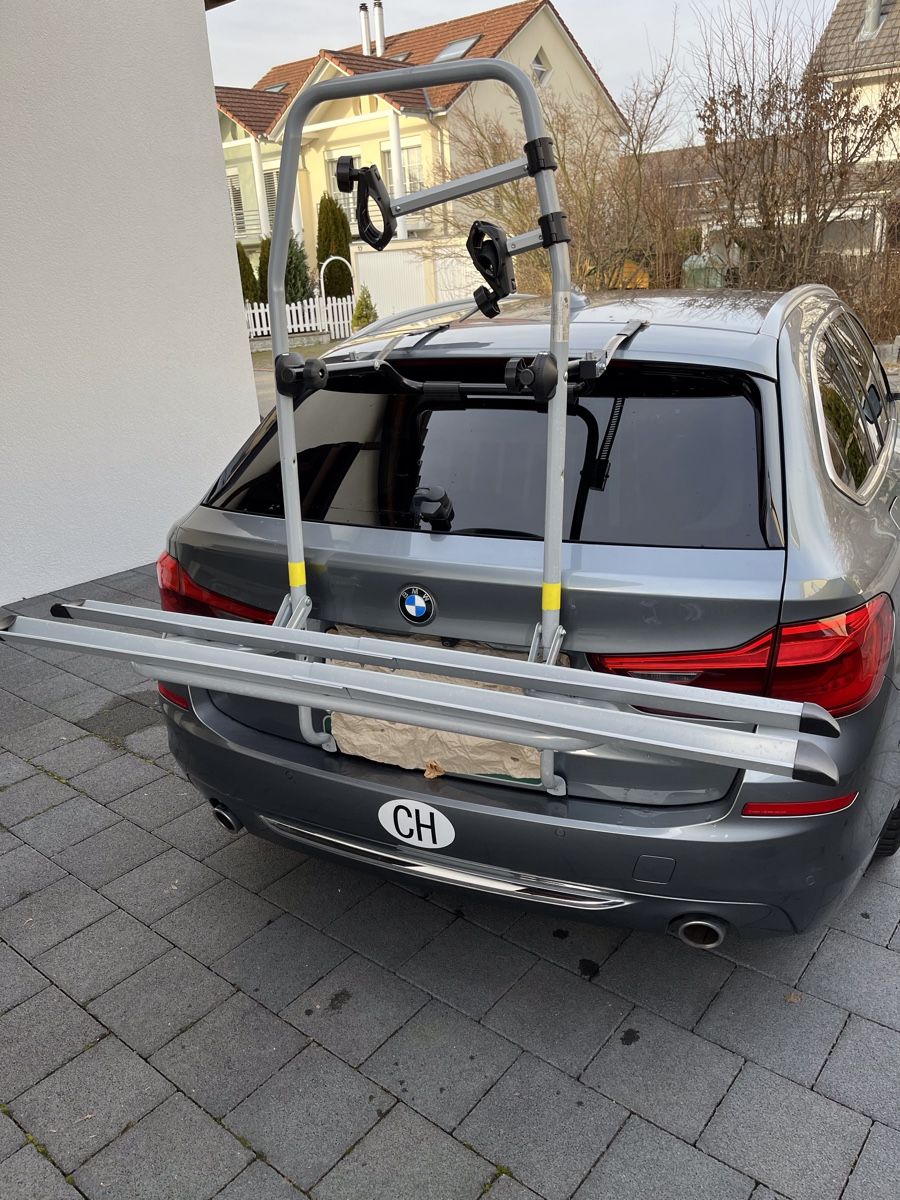 Baustoffe & - elemente: Auto Fahrradträger Heckscheibe – Gebraucht aus Oberentfelden von  2