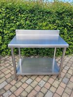 2 Tables inox professionnelle, 1 étagère - Parfait état!
