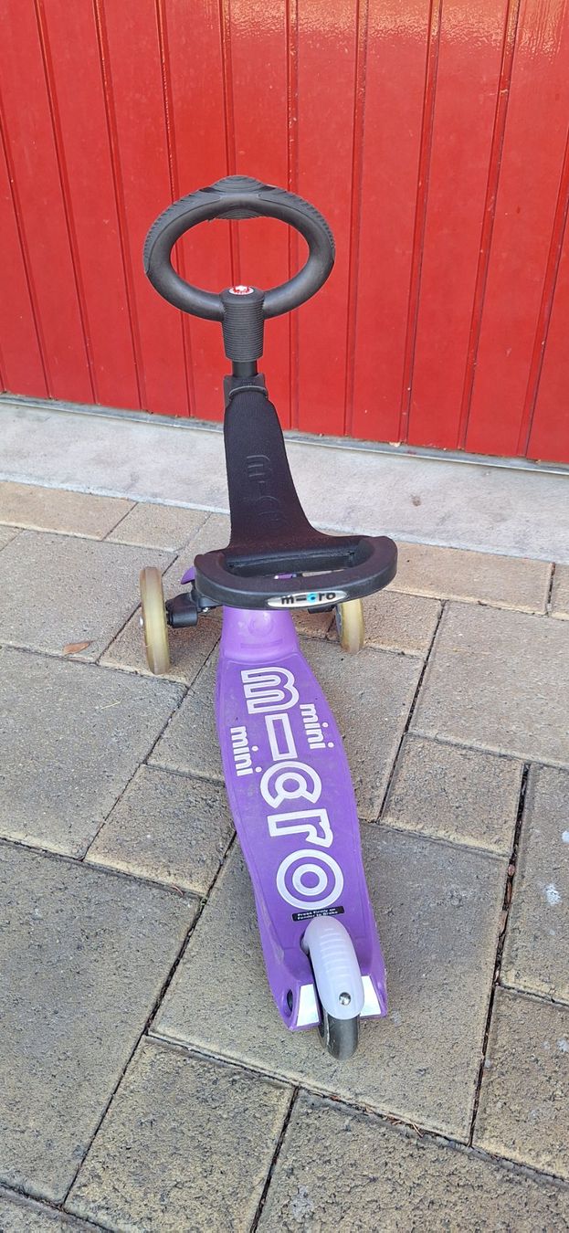 Micro Kickboard: Micro Mini Scooter Trotti – Usato da Richterswil venduto da uscars 2