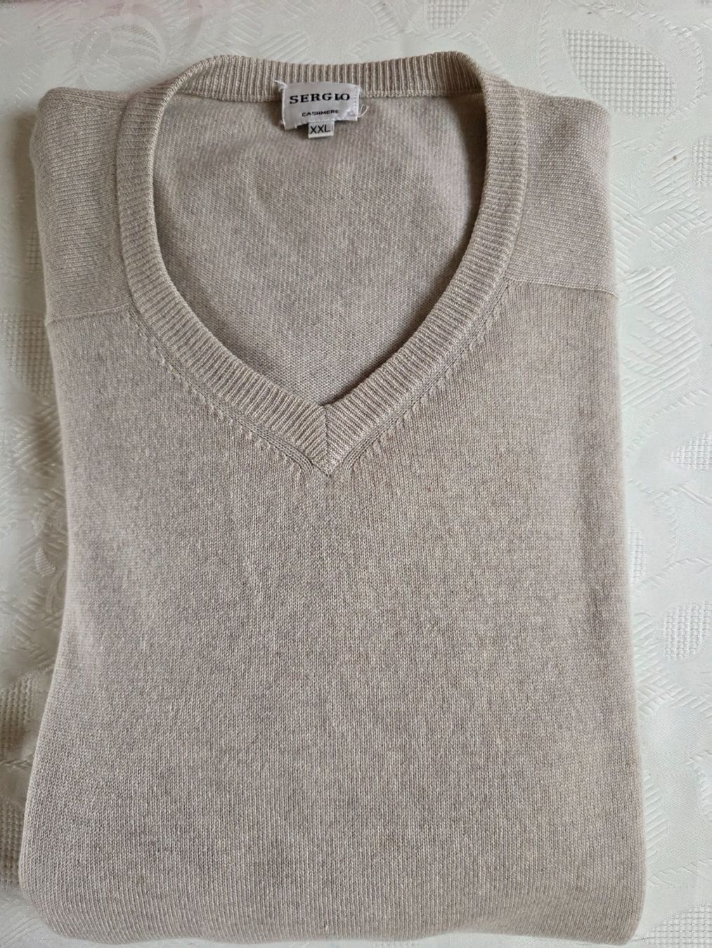 Pullover & Sweatshirts: Herren Pullover 100 % Kaschmir, wie neu – Gebraucht aus Riehen von robs2026 1