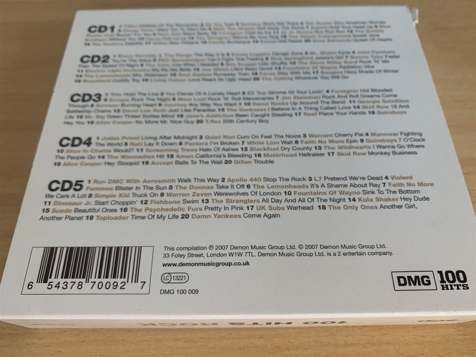 CD: 100 Hits Rock – Usato da Rikon im Tösstal venduto da Alpenmutz 1