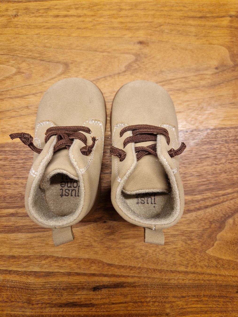 Scarpe per ragazzi: Herbstschuhe mit Dino – Usato da Basel venduto da Alekto 1