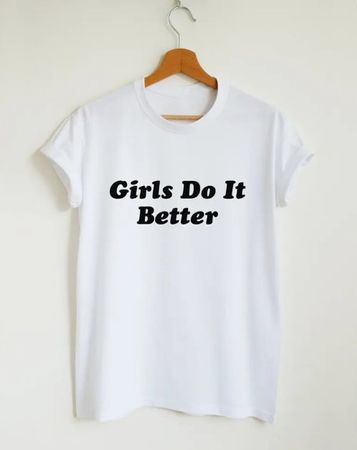 Weisses T-Shirt "Girls Do It Better" - Top, XS