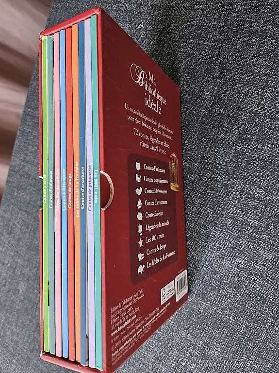 Libri: Coffret contes et fables – Usato da Fully venduto da cvivi75 1