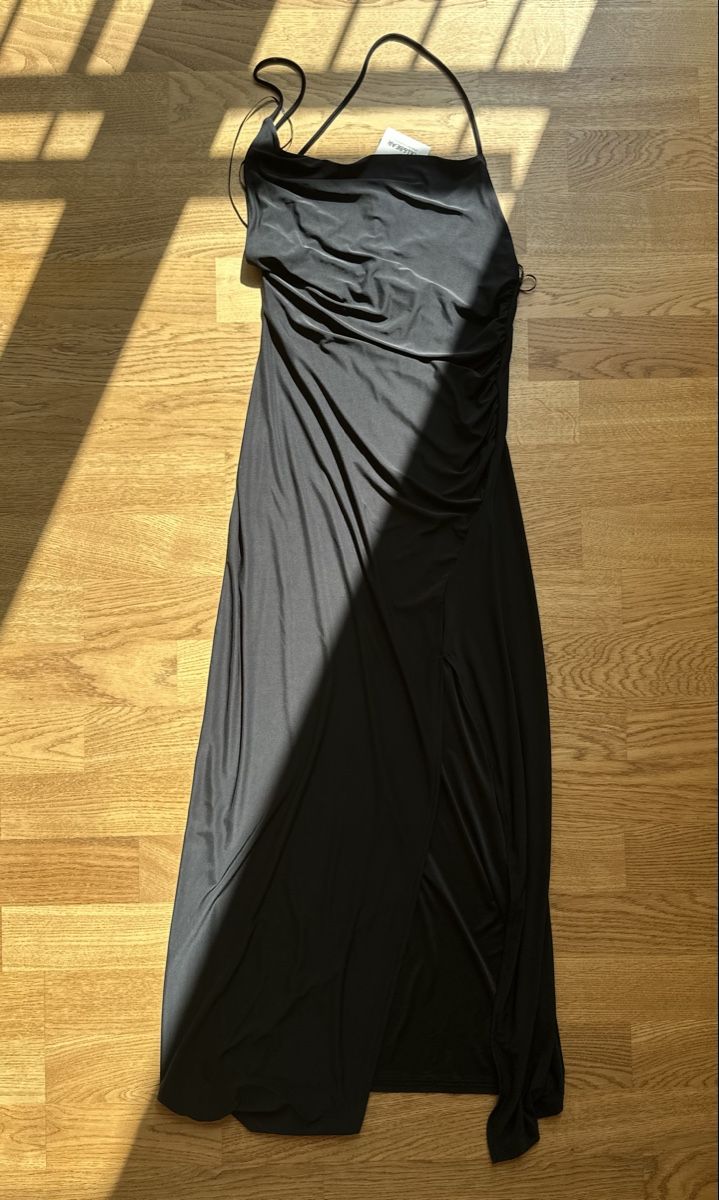 Bershka Vestiti: PULL & BEAR Kleid schwarz Grösse S mit Etikett neu – Nuovo e nell'imballaggio originale da Basel venduto da FatmaCan52 1