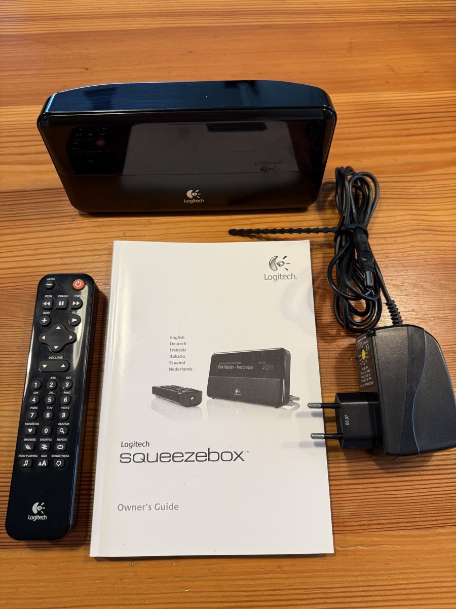 Logitech Audio- & Mediensysteme: Rarität Logitech Squeezebox – Gebraucht aus Zernez von danielgrunder