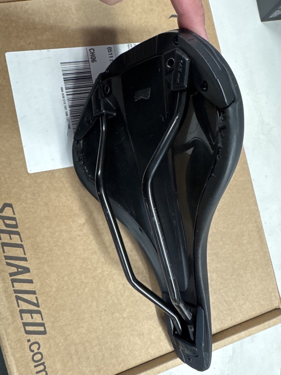 Specialized Pezzi di ricambio: Velosattel Specialized – Nuovo (secondo la descrizione) da Dittingen venduto da Lupo35 1
