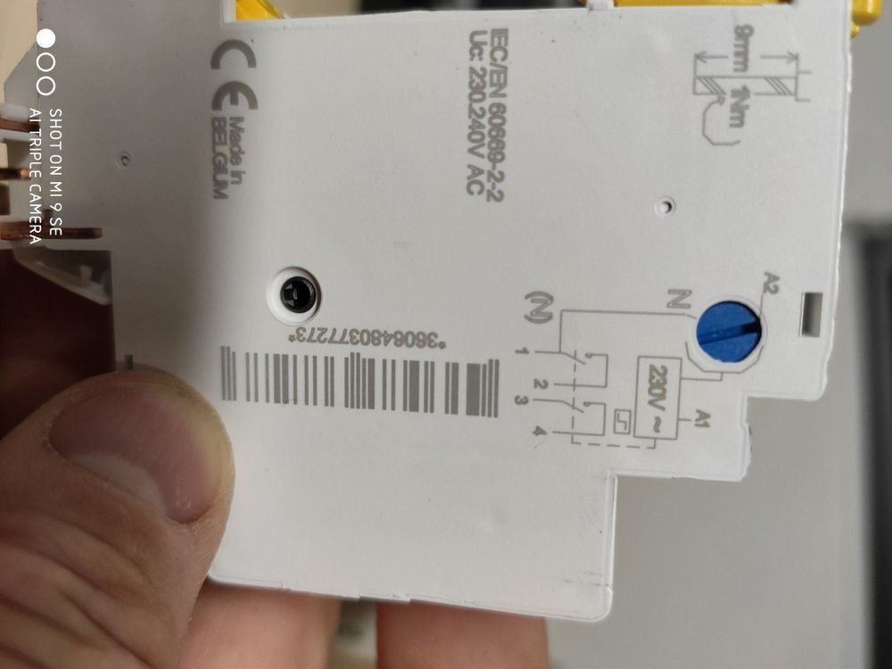 Schneider Schalter: Schrittschalter Relay Schneider 2p 16AX – Neu und originalverpackt aus Hütten von Nid0 1