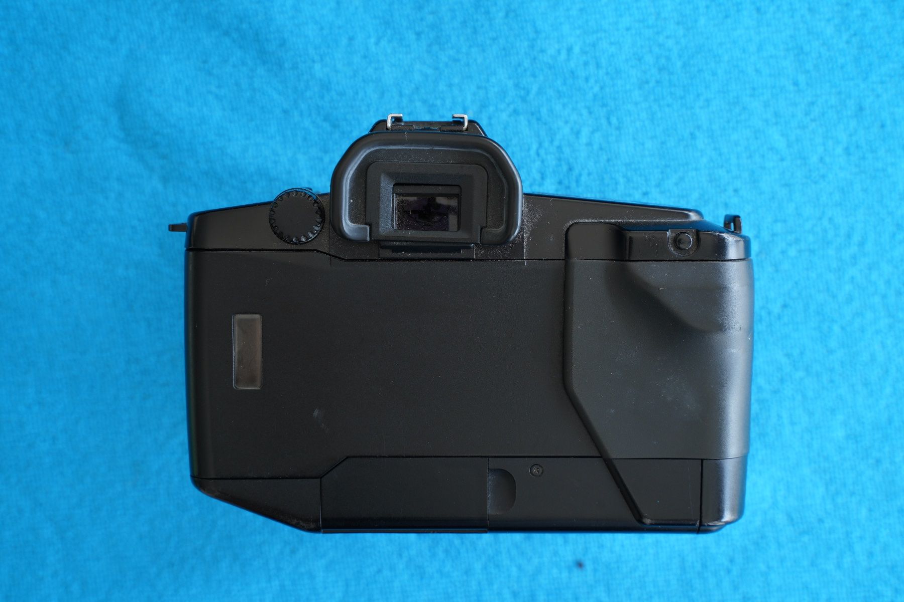 Canon Kamera: Canon EOS 650 - 35-70mm 1:3.5-4.5 – Defekt aus Dagmersellen von sim_zqh8 2