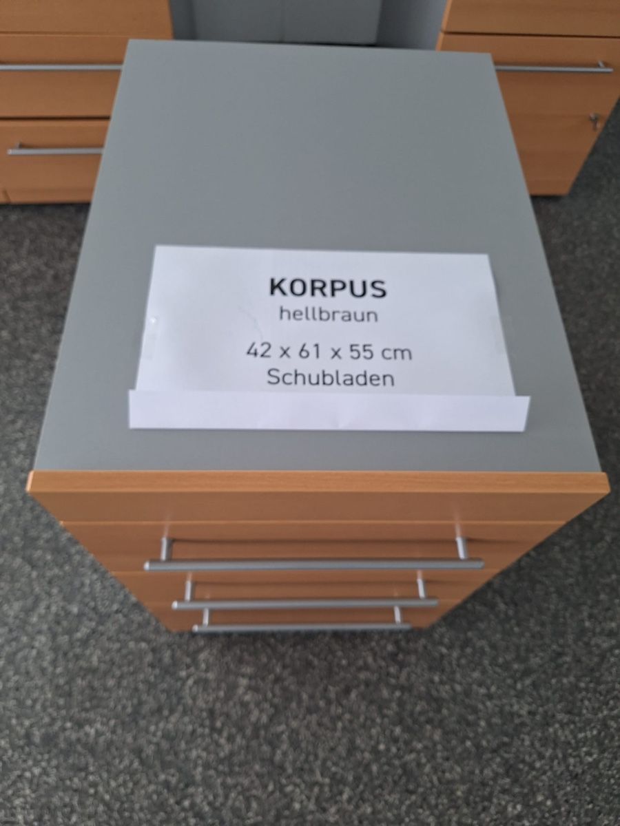 Banconi: Rollcontainer hellbraun 42x61x55 cm guter Zustand – Usato da Luzern venduto da AK64 1
