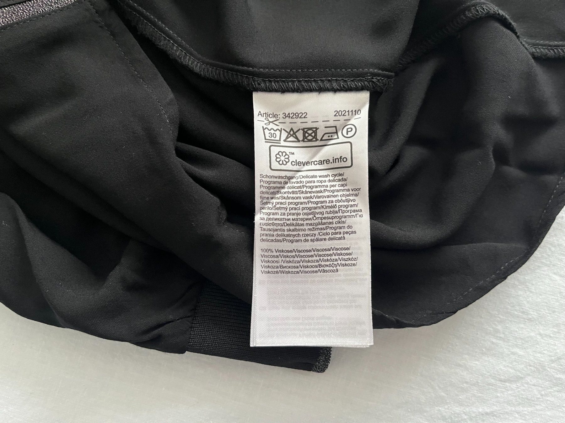 Maglioni & Felpe: Damen Pullover Farbe schwarz Gr. 40 Street One – Usato da Jona venduto da Flexer02 2