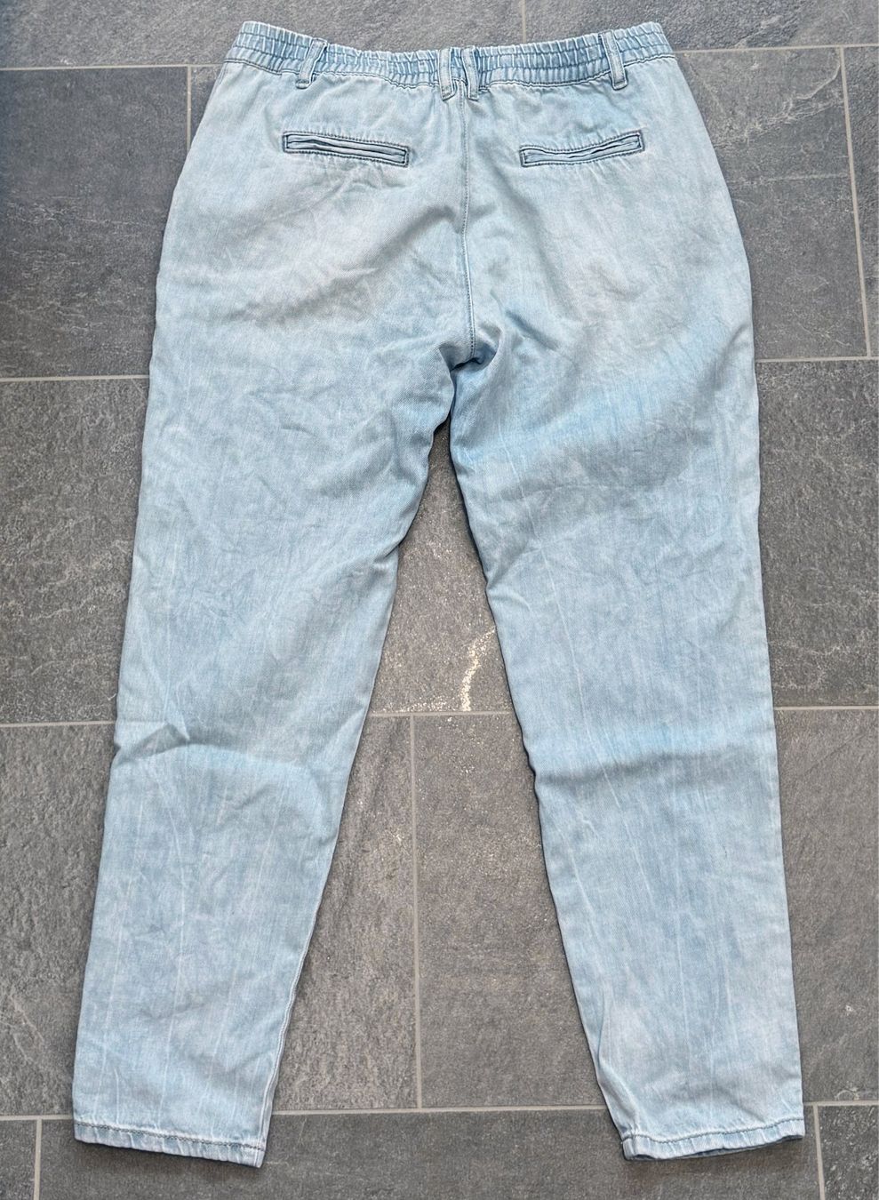 Jeans: Schweizer Jeans: Driver boyfriend, W31, Knöchellänge – Usato da Engelberg venduto da good.dog 2