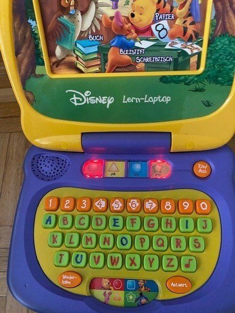 Lern Laptop Vtech Disney Winni Poh (Gebraucht) in Emmen für CHF
