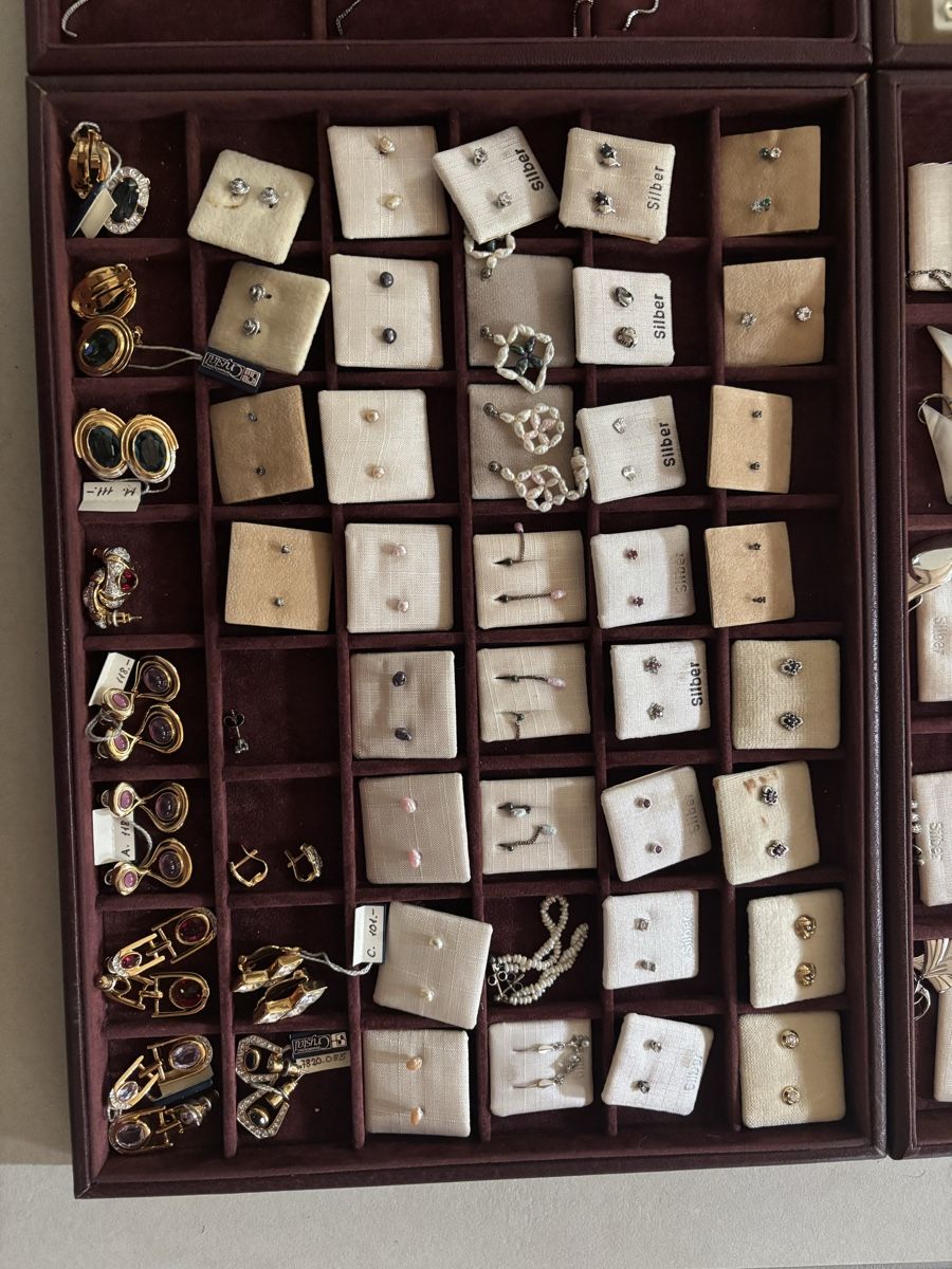 Altri gioielli: Schmuck Lot Ketten, Ohrringe, Armbänder – Nuovo (secondo la descrizione) da Rüti b. Büren venduto da CenicAG 7