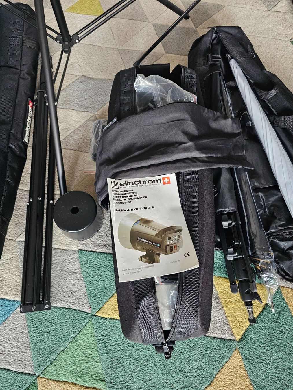 Poster & Bilder: Complete Elinchrom Studio Lighting Set – Excellent Condition – Gebraucht aus Zürich von gst_6rzn 2