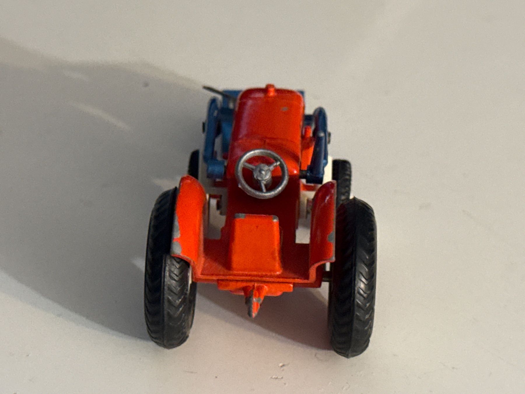 Modellini d'auto: Traktor mit Schaufel Modell – Usato da Allschwil venduto da meeresperle 3