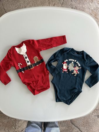Cute C&A Baby Christmas Bodysuits, Size 12-18 Months, 86
