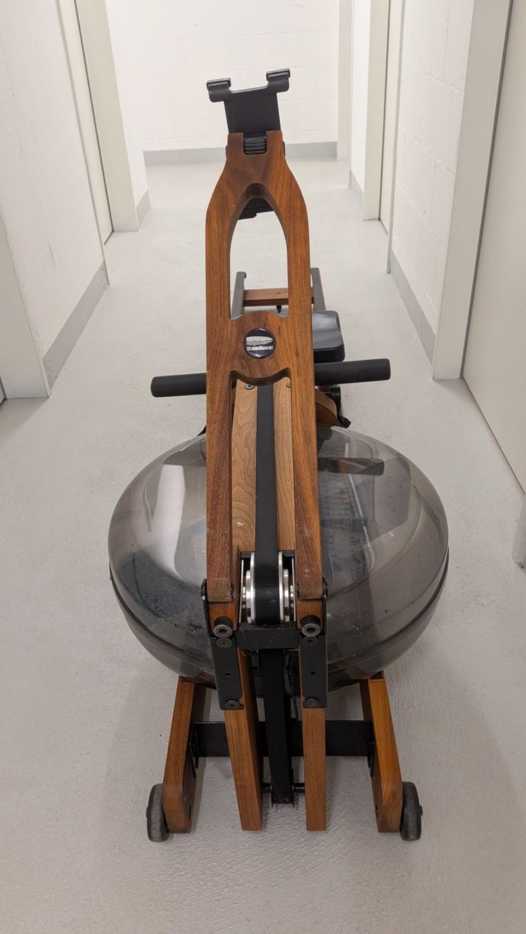WaterRower Hometrainer: High-End Rowing Station: WaterRower Nussbaum mit SmartRow – Usato da Staufen venduto da scorpio.73 6