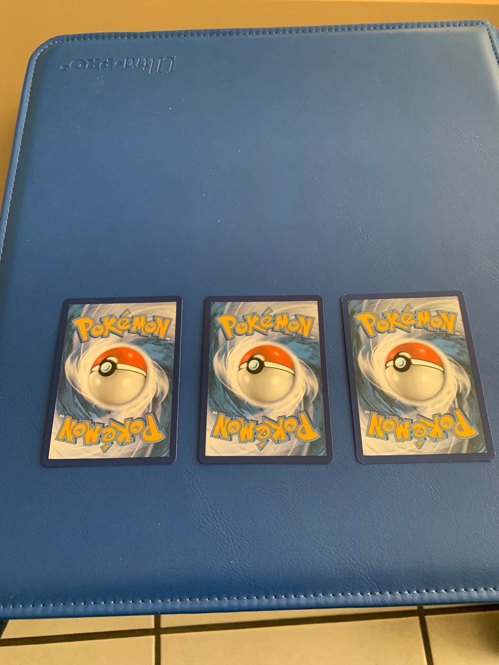 Pokémon Carte collezionabili: Pokemon Celebrations 3 Trainer Holos DE – Nuovo (secondo la descrizione) da Bellach venduto da Pokemam 2