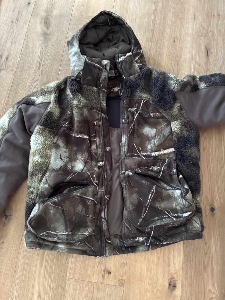 Giacche: Tarnjacke Winter mit Kapuze – Usato da Esslingen venduto da HP1973