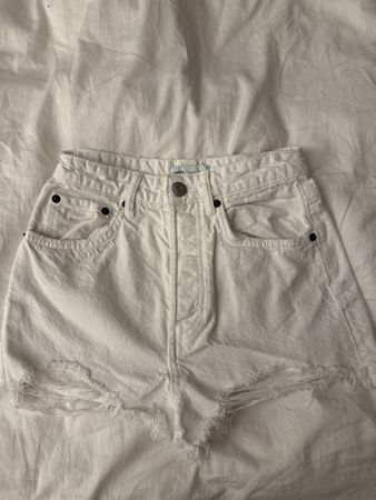 Short Zara blanc d'été, taille 34, 100% coton