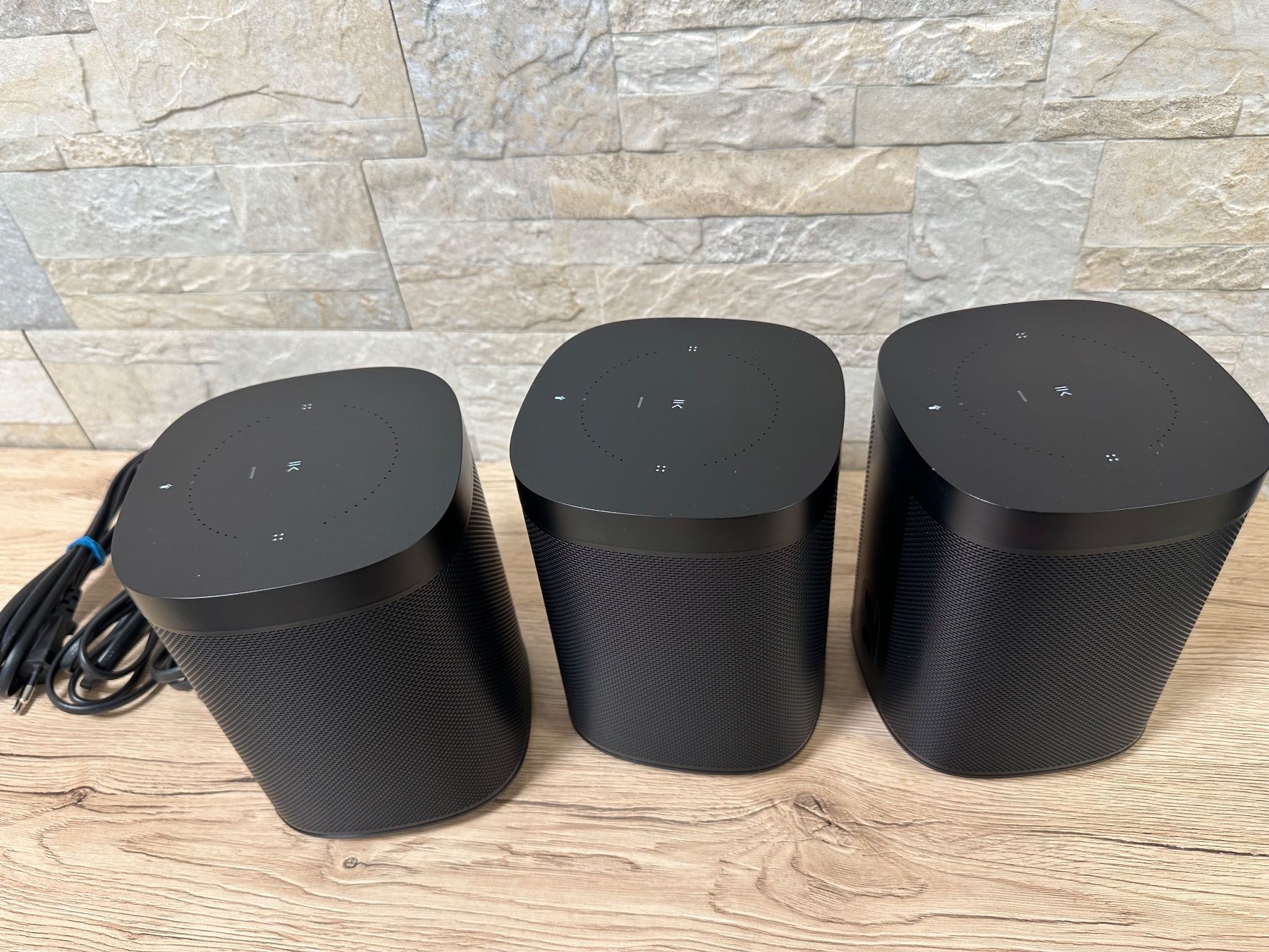 Sonos Lautsprecher: Sonos One Gen 2 - Smarte Lautsprecher - Top Zustand! Schwarz – Gebraucht aus Othmarsingen von daisy18 1