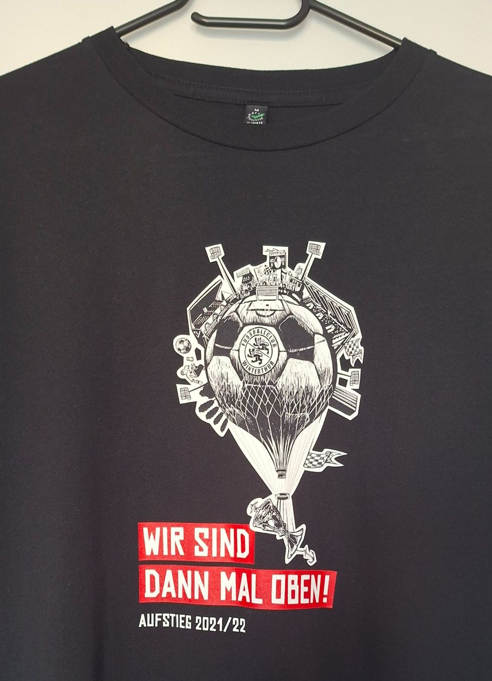 T-shirt: FC Winterthur Aufstiegsshirt 2021/2022 Grösse M – Nuovo (secondo la descrizione) da Feuerthalen venduto da kigo87 1