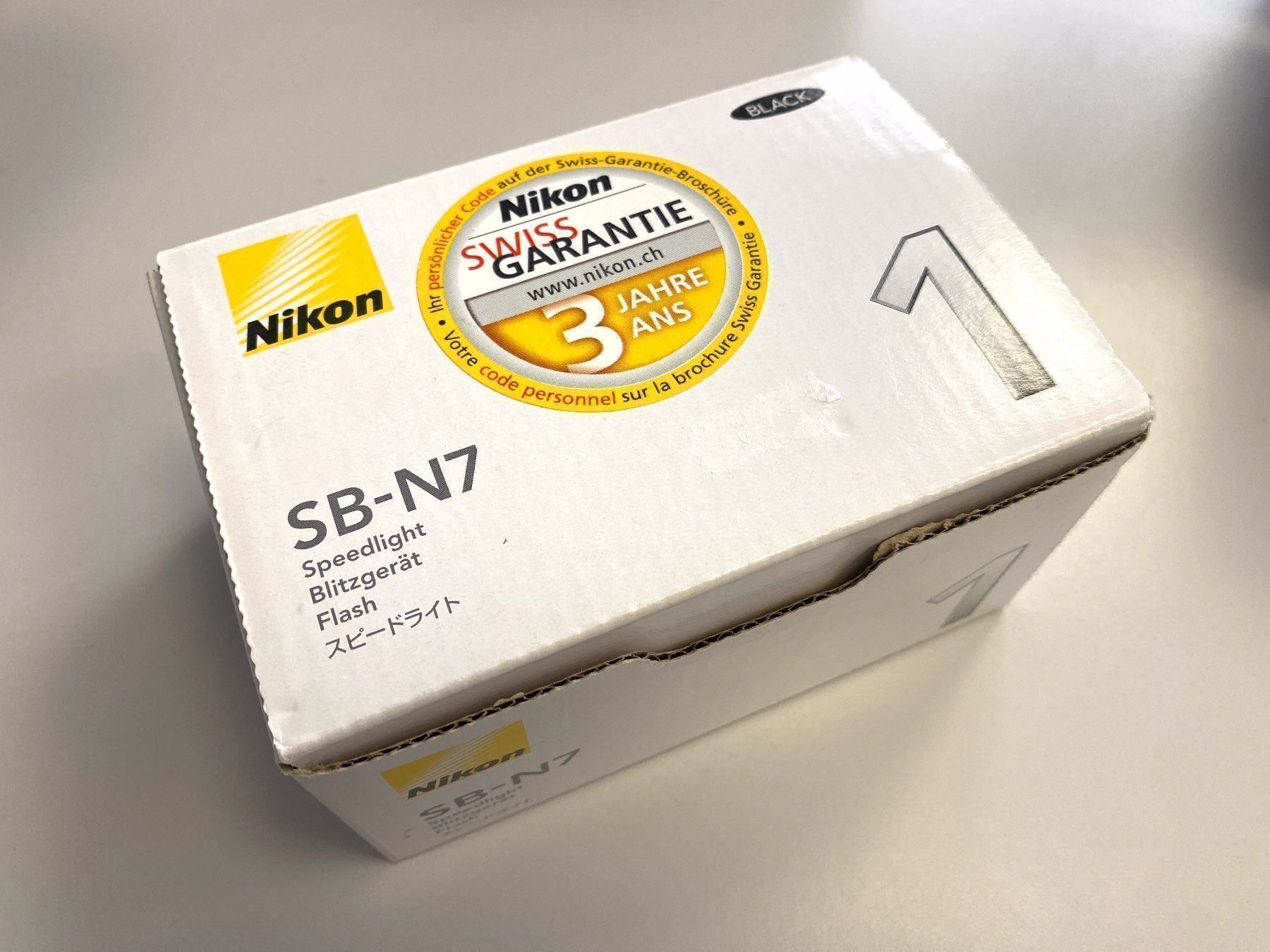 Nikon Flash: Nikon SB-N7 Speedlight (Neu) – Nuovo (secondo la descrizione) da Bellinzona venduto da CarpiFotoSA
