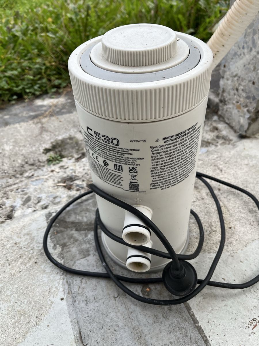 Intex Piscines: Intex Pool – D'occasion à Stetten AG par lis_x6nq 1