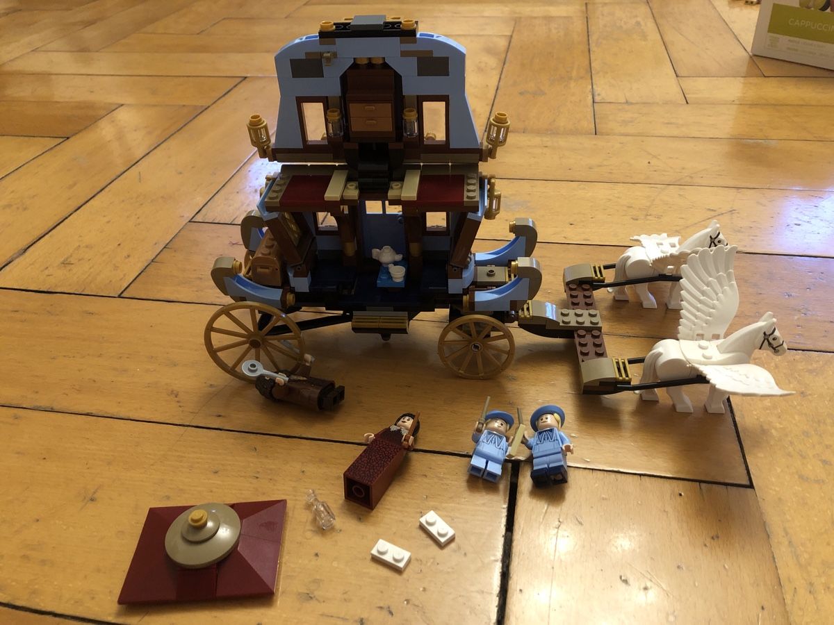 Lego Spielzeuge: Lego Harry Potter Kutsche – Gebraucht aus Zürich von zuerich16 1