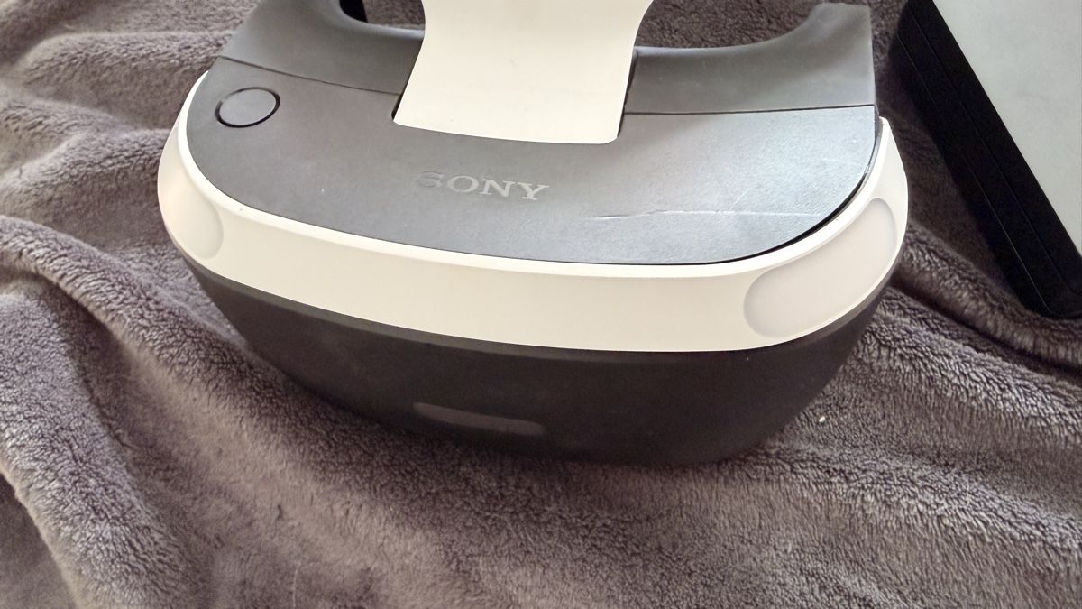 Sony Casco VR: Sony PlayStation 4 VR – Usato da Schaffhausen venduto da Nanah1802 1