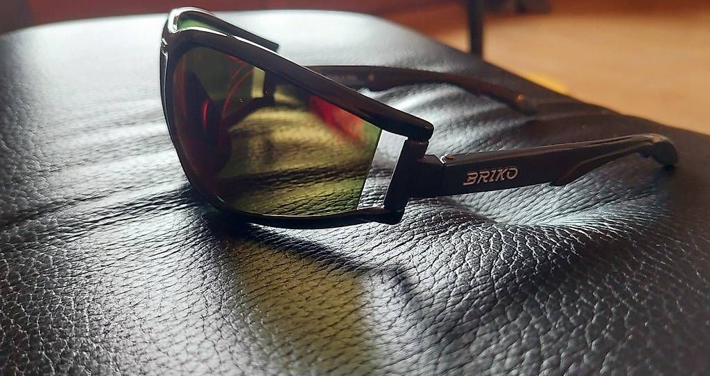 Briko Occhiali & Lenti: Briko Biker Sonnenbrille – Usato da Gwatt (Thun) venduto da ARC_TERYX 2