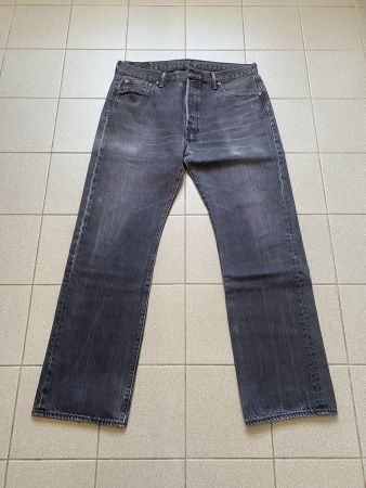 Levis 501 Jeanshose / W36 x L32 / Grau / Guter Zustand!