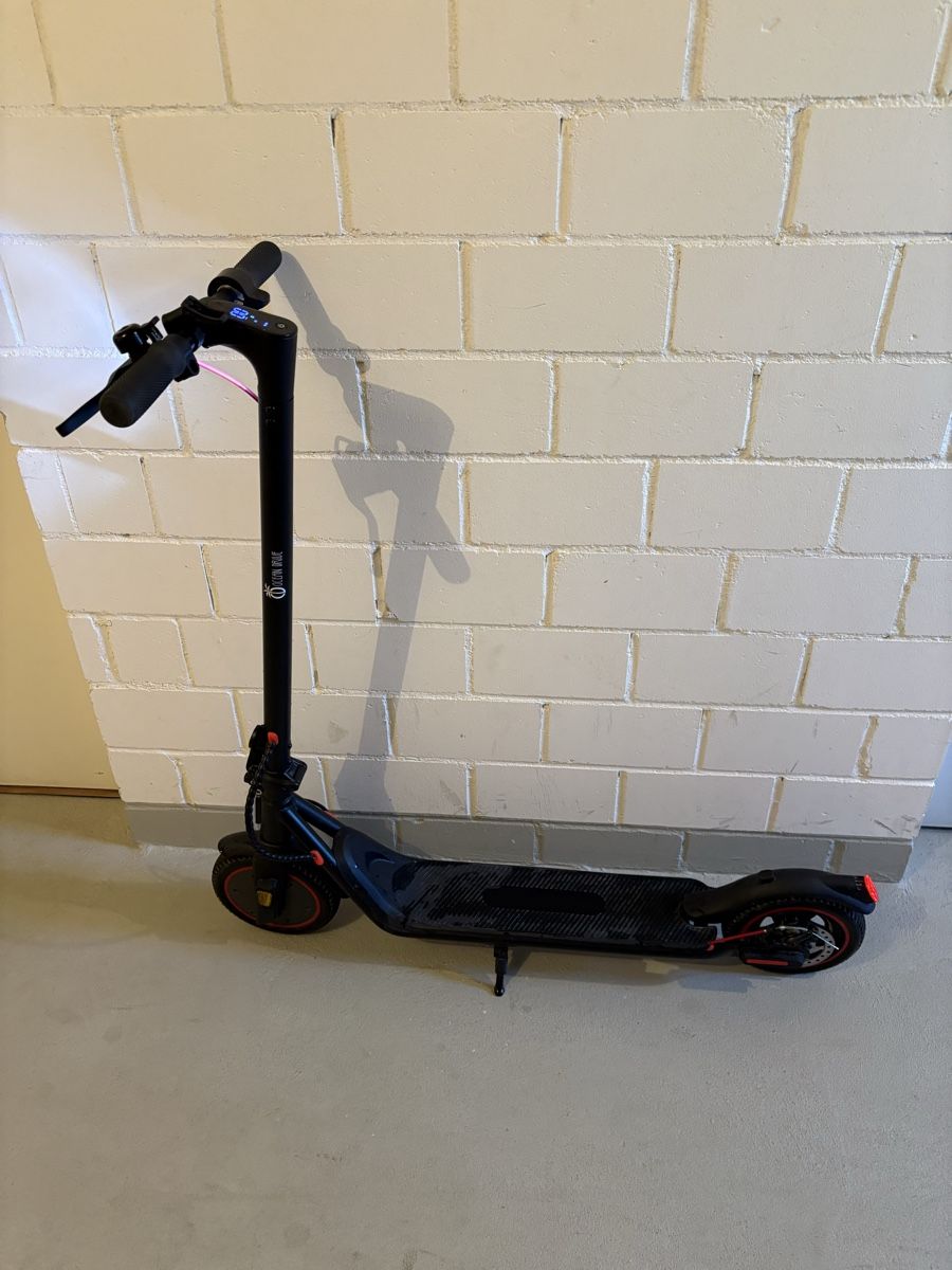 Scooters: E Scooter – Neuf (Voir description) à Bolken par Romeo80