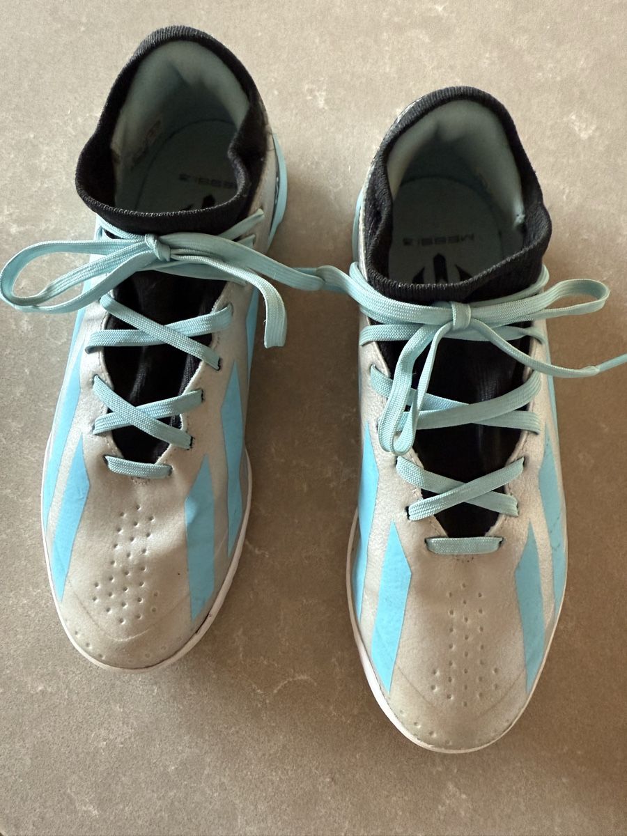 Scarpe da uomo: Adidas Hallenturnschuhe Messi 36.5 – Usato da Brittnau venduto da Malwe 1