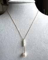 Feines Collier 18kr. Rotgold mit 4 wunderschönen Perlen