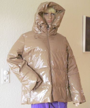NEU beige/mokka Lackjacke Steppjacke Winterjacke Bermudes 42