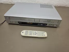 DVD Recorder VCR Tech Line DVRC 700 silber gebraucht