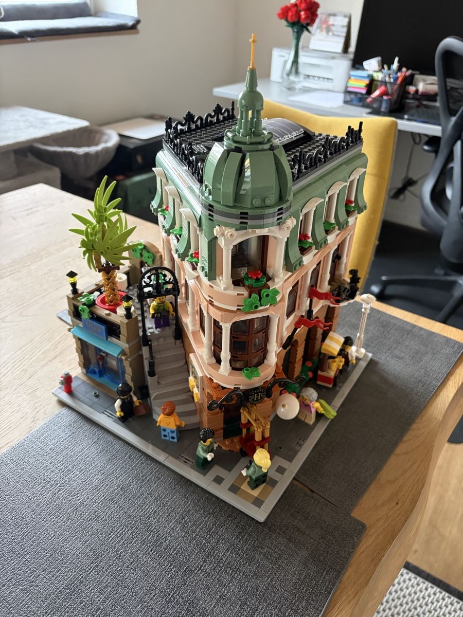Lego Giocattoli: Lego Boutique Hotel – Usato da Laupersdorf venduto da eliza23 1
