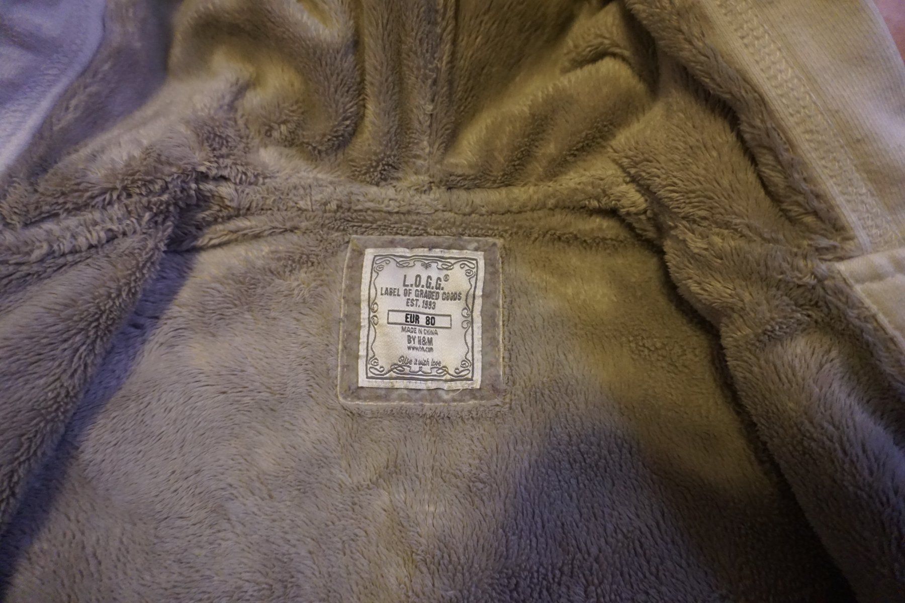 H&M Giacche & Cappotti: Kinder Kapuzenjacke weiss mit Print Gr.80 – Usato da Zürich venduto da einalemjena 3