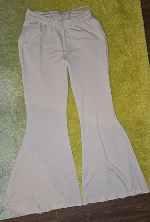 Trendige Schlag- Stoff- Trainerhose, hellbeige, Grösse M/38
