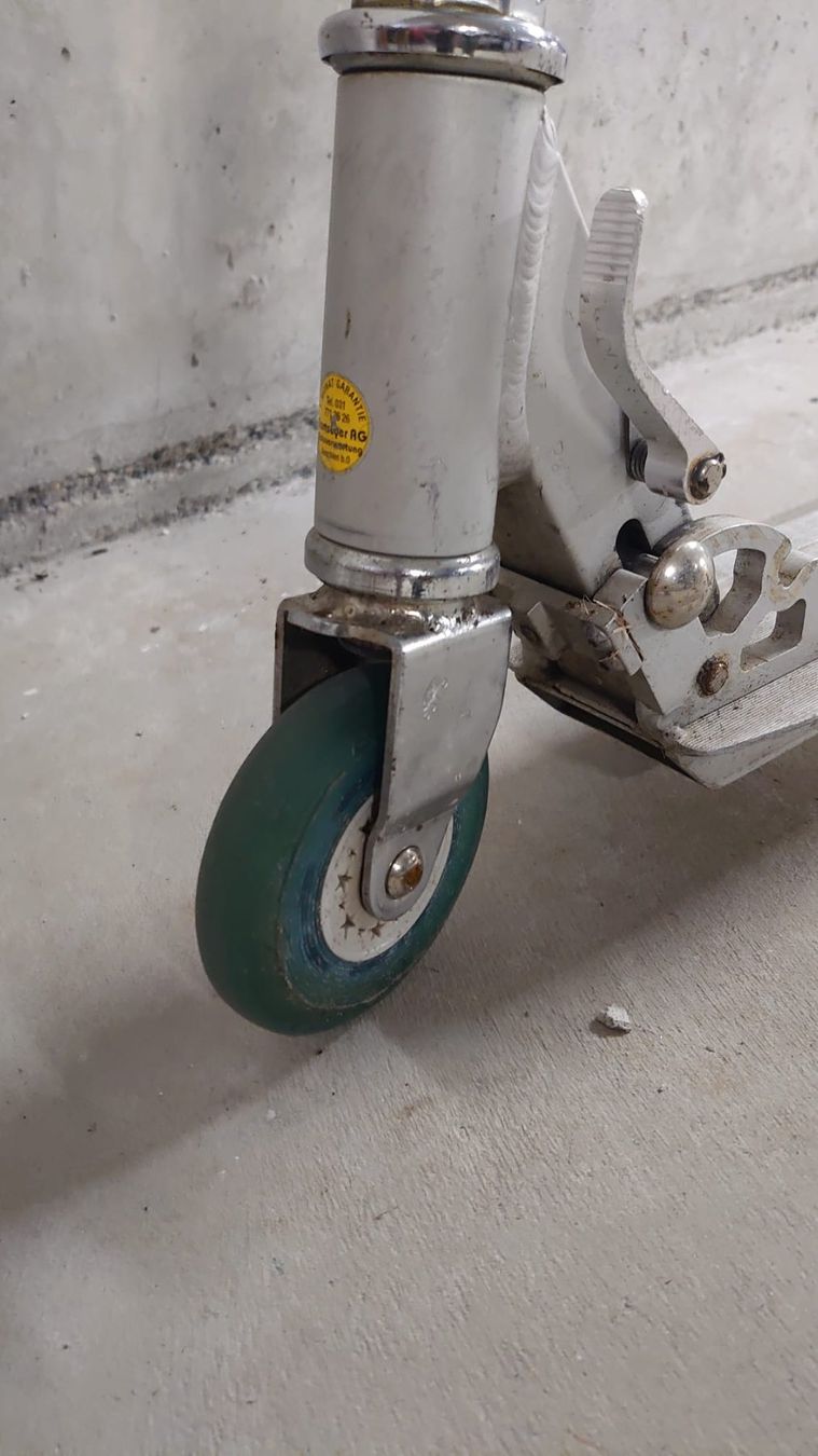 Micro Kickboard: Scooter – Gebraucht aus Toffen von fan_tv5s 5