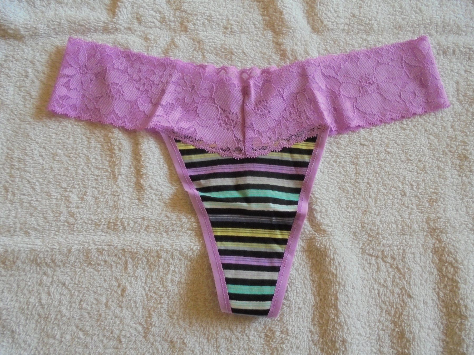 Victoria's Secret Altra biancheria intima: VICTORIA'S SECRET THONG, S, NEU – Nuovo e nell'imballaggio originale da Aarau Rohr venduto da PinkSchwein